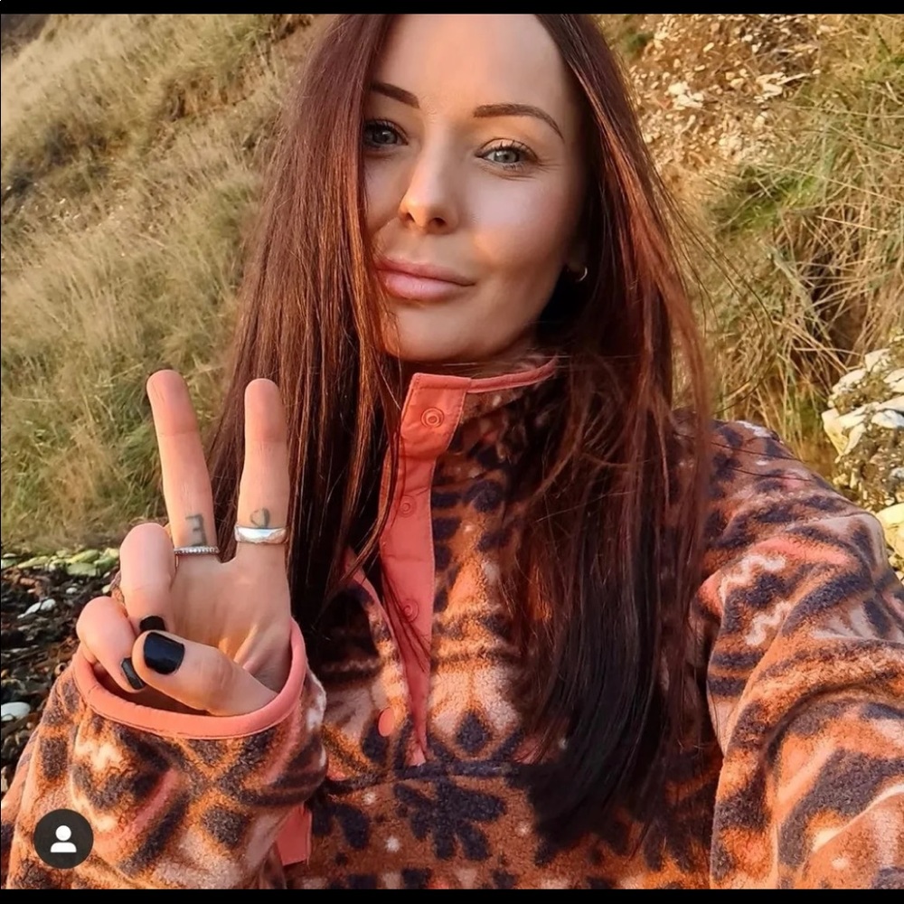 R a r e Patagonia Synchilla in Mangrove Henna Brown - Picture 10 of 10